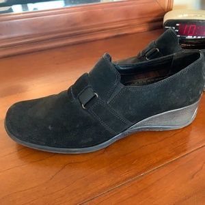 Aquatalia black suede shoe